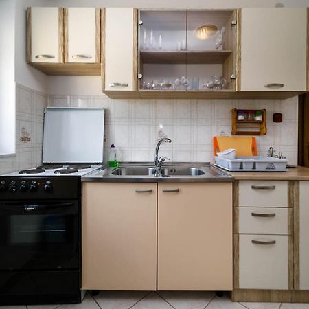 Apartments Mate Balote 54 Krk Εξωτερικό φωτογραφία