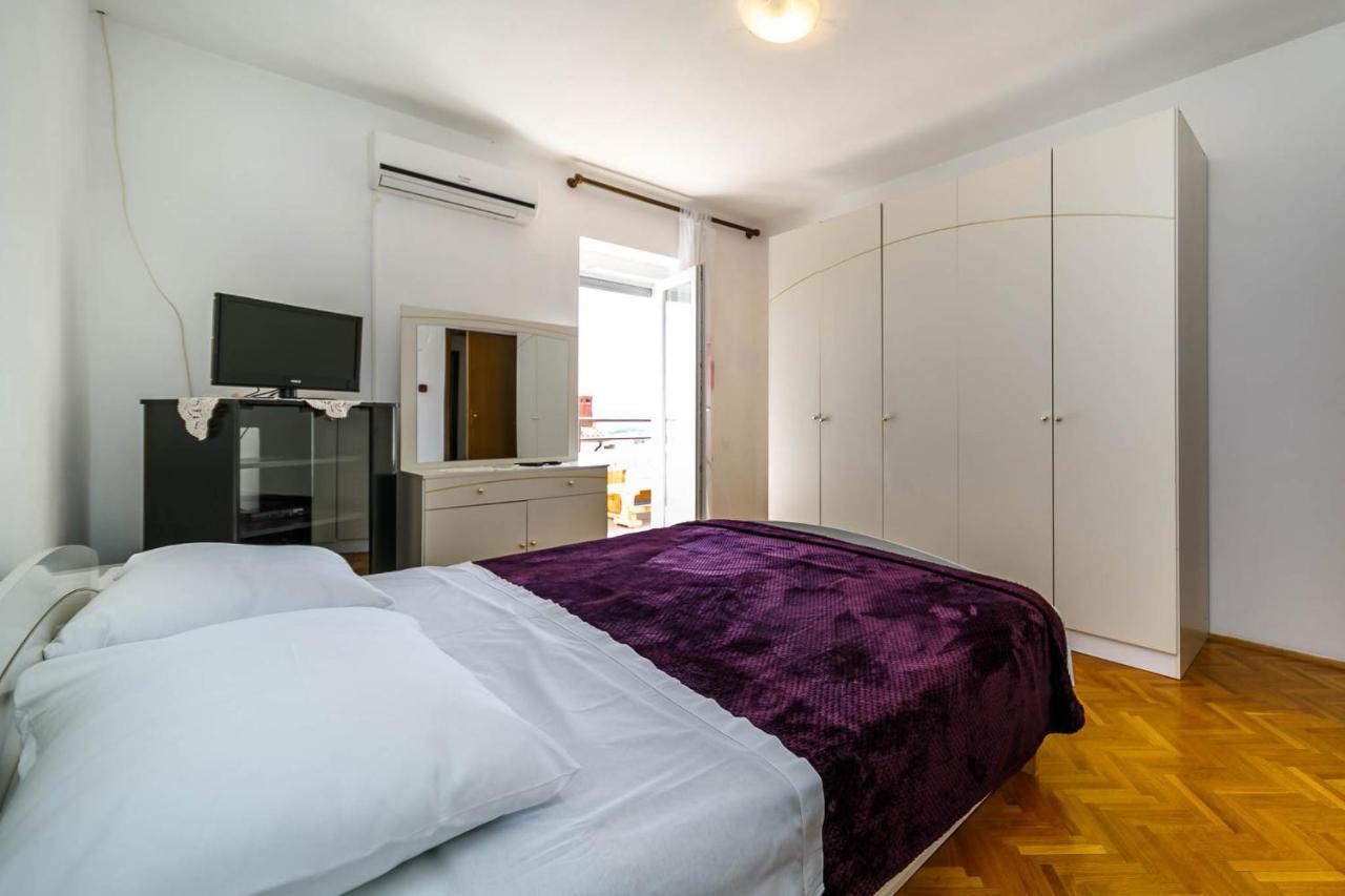 Apartments Mate Balote 54 Krk Εξωτερικό φωτογραφία