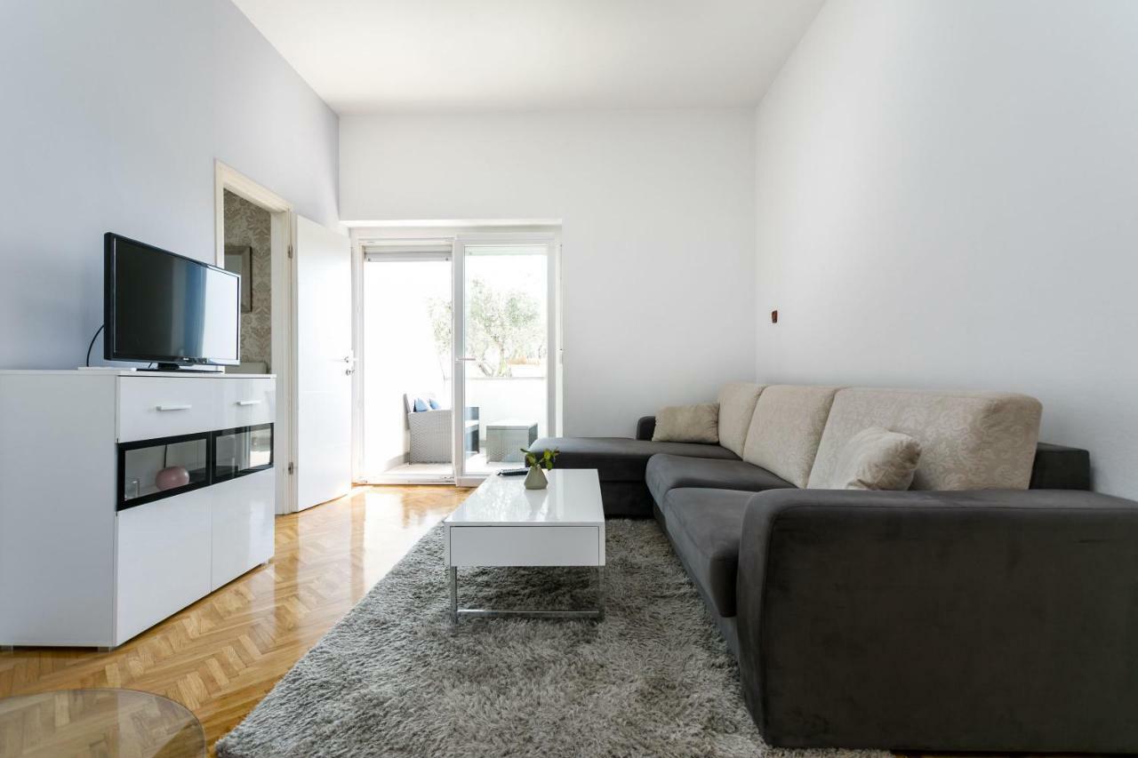Apartments Mate Balote 54 Krk Εξωτερικό φωτογραφία